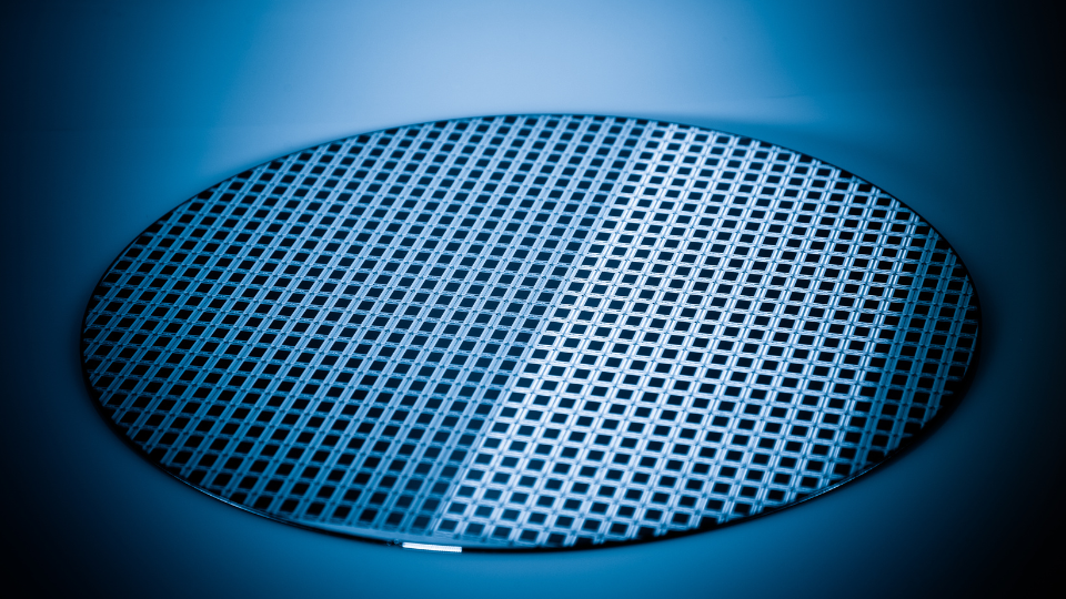 Image of a round silicon wafer